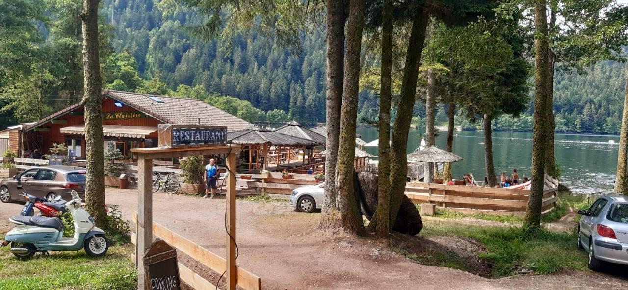 Апартаменты La Perle Au Bord De La Riviere Жерарме Экстерьер фото